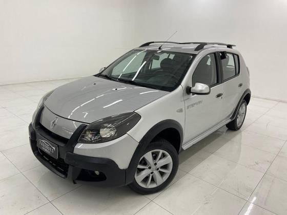 RENAULT SANDERO 1.6 STEPWAY 8V FLEX 4P MANUAL RENAULT SANDERO 1.6 STEPWAY 8V FLEX 4P MANUAL